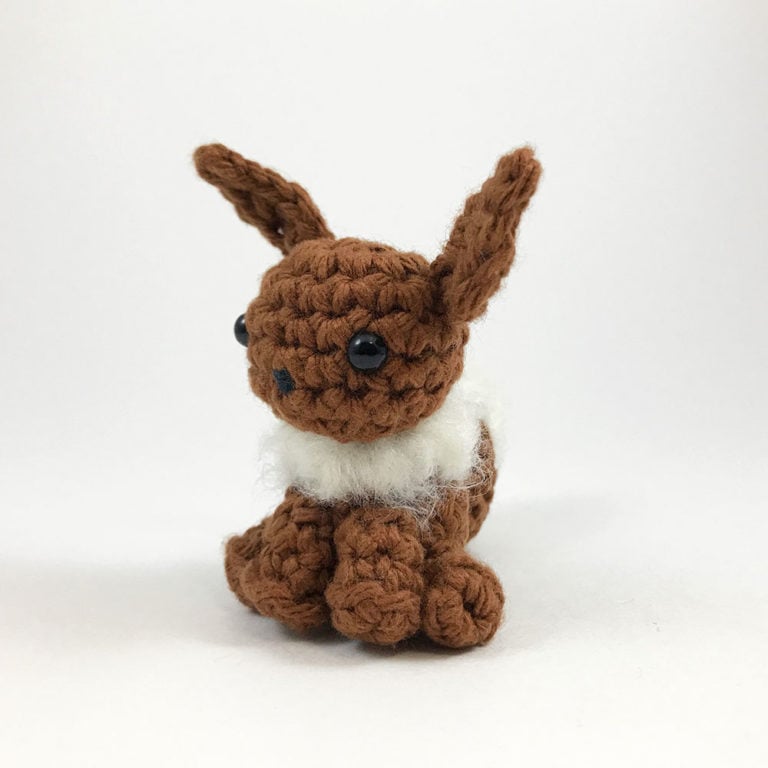 crocheted eevee