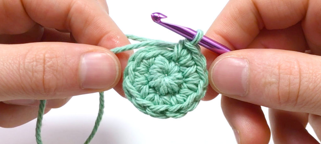 How to make a Crochet Magic Loop - Gathered