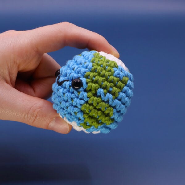 02_PlanetEarth_SpaceCrafts