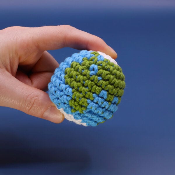 03_PlanetEarth_SpaceCrafts