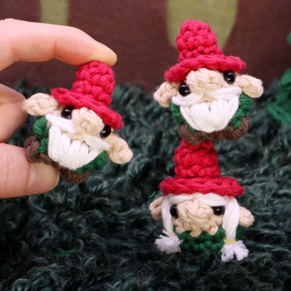 01_Crocheted-Gnome